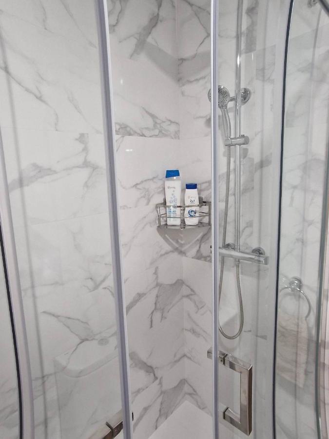 Francisco Cano Apartment فوينخيرولا المظهر الخارجي الصورة